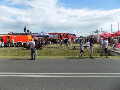 09.jpg