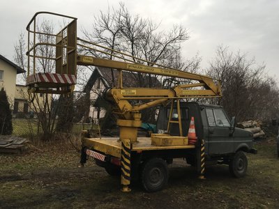 Tarpan 239 podnośnik 1991r.jpg